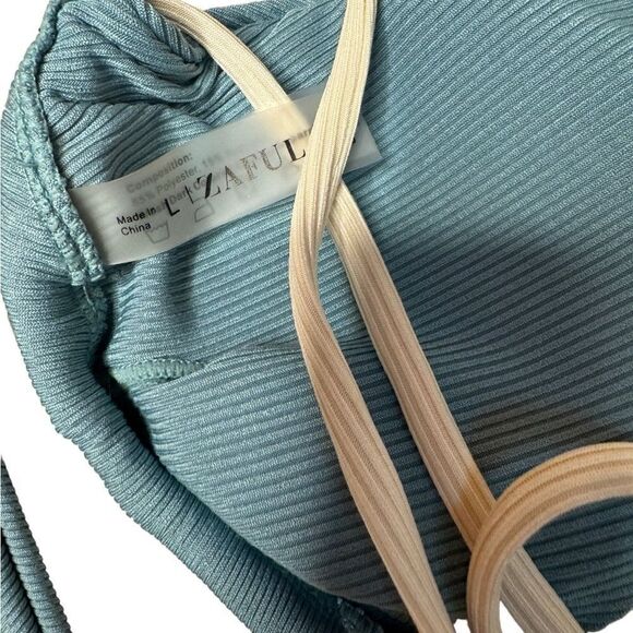 Zaful ribbed bikini size Medium - Picture 4 of 5